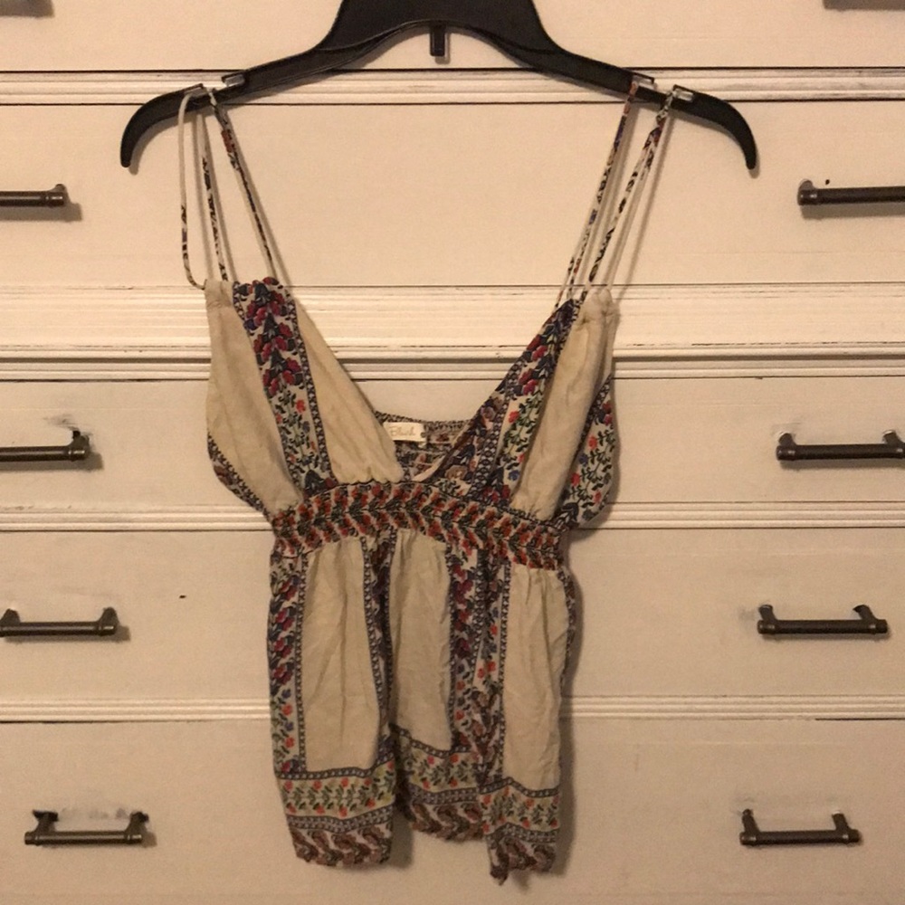 Super cute little tank top